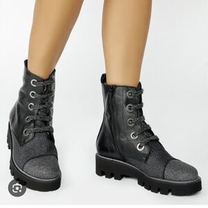 Gray And Sylver Women's Lace-Up Boots 39/8,5.Perfekt Condition